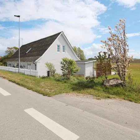 Holiday home Awesome In Samso With Kitchen Ballen (Samso)