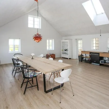 Awesome In Samso With Kitchen Holiday home Ballen (Samso)